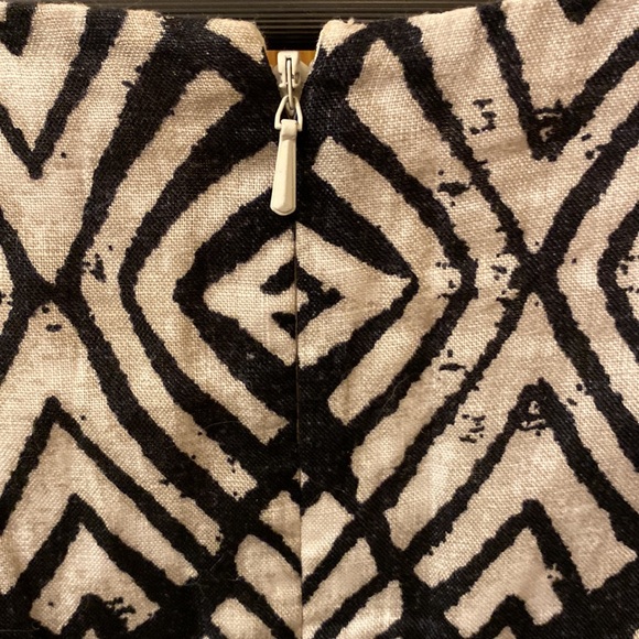 J. Jill linen dress with cotton liner. No sleeves, round neck. - Picture 6 of 7